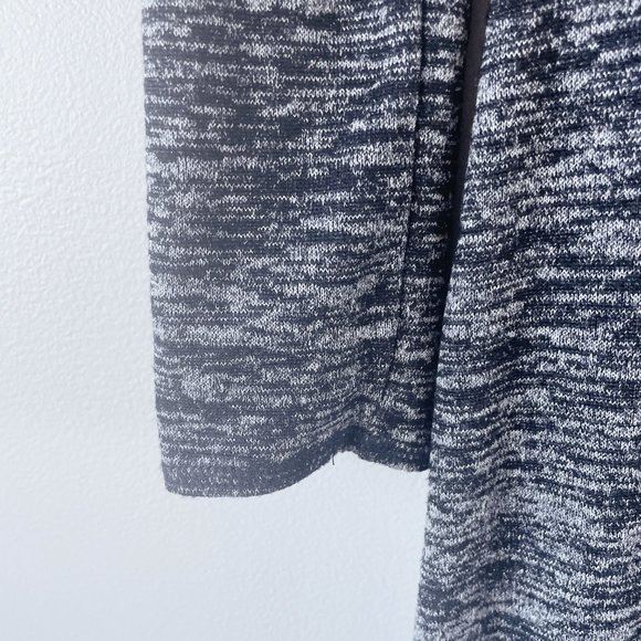 Wilfred Free Aritzia Dress large salt & pepper midi dress sweater dress - Picture 9 of 16